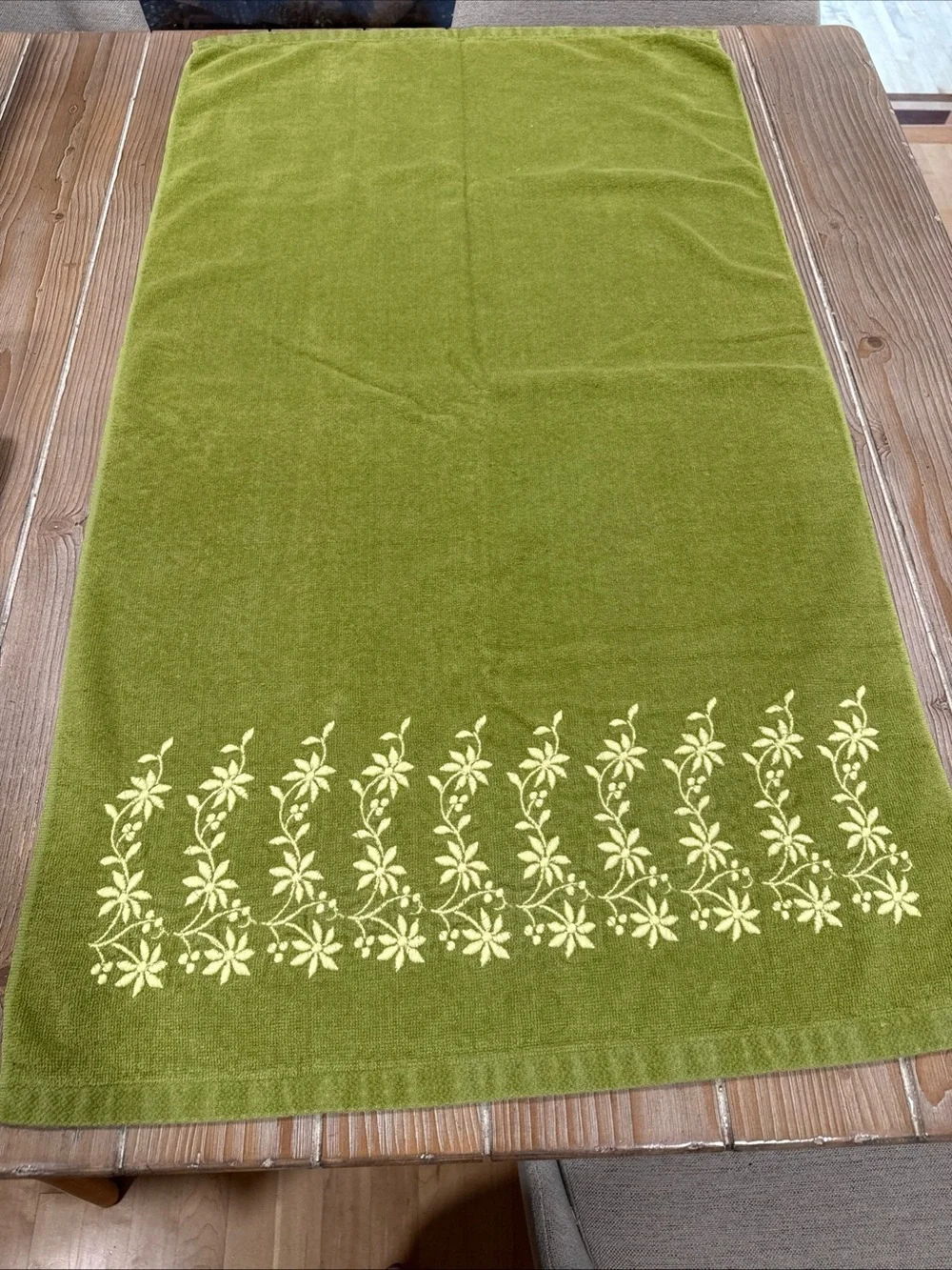 MCM Dundee Golden Crown Towel Set 3pc Avocado Green Floral Vine Retro Cotton USA